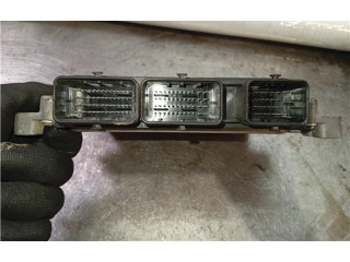 Блок управления 237100703R, 237102280R   Dacia Duster