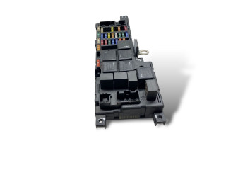 Блок предохранителей 8678449, 518826011   Volvo XC90    