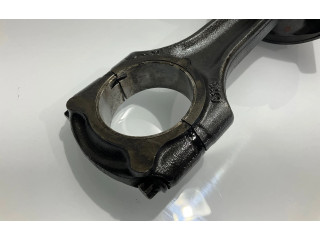 Píst Mercedes-Benz E W211 648.961