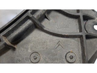 Вентилятор радиатора 9801559180, 9827870080 Citroen C4 Cactus 1.2