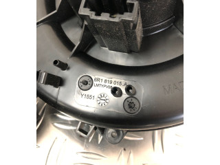 Вентилятор печки 6R1819015A Skoda Fabia Mk3 (NJ)