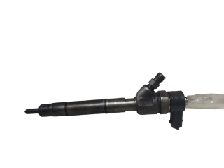 Vstřikovač 0445110411, 338002A800 Hyundai i40 pro naftový motor 1.7 D4FD