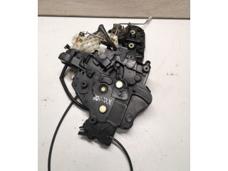 Замок багажника 2k0843653AJ Volkswagen Caddy 2004 - 2010 года