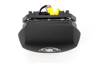 Подушка безопасности водителя 5LA880201A, 5LA880201AIZY   Skoda Octavia Mk4