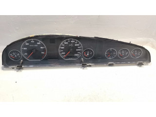 Přístrojová deska Audi A6 S6 C4 4A 2003 88311219, 88311178