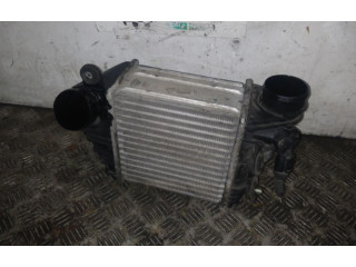 Интеркулер 1J0145803A Audi A3 S3 8L