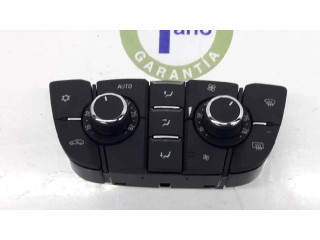 Блок управления климат-контролем 13343707, 28265987 Opel Astra J
