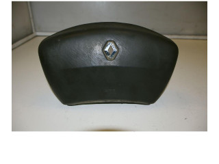 Подушка безопасности водителя 8200676895   Renault Trafic II (X83)