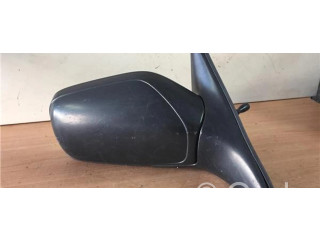 Zpětné zrcátko pravé Nissan Sunny 1982    