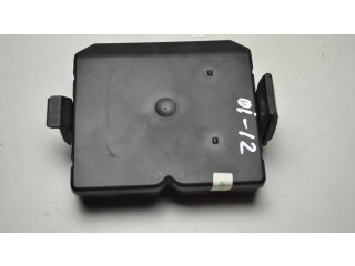 Блок управления крышки багажника 23152917, 3035326C001   Opel Insignia A    