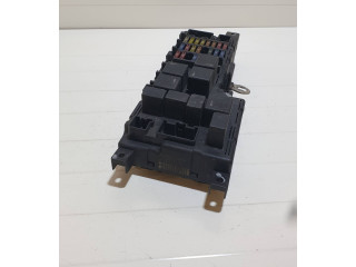 Блок предохранителей 8637841, 51871704 Volvo S60