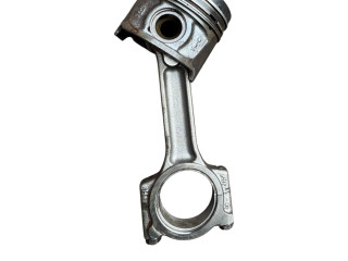 Поршень с шатуном K9K892 16CT2C16 Dacia Sandero