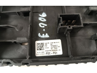   Pojistková skříňka A1669063901   Mercedes-Benz G W461 463 2012