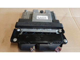 Блок управления двигателя 03L906022MG Audi A4 S4 B8 8K