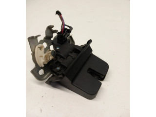 Замок багажника 8K9827505 Skoda Superb B6 (3T) 2008 - 2015 года