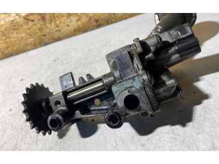 Масляный насос  - 7700600252  Renault Scenic I 