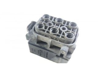 Распределитель воздуха / блок клапана (пневматическое шасси)