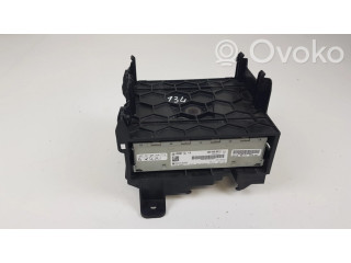 Радио/ проигрыватель CD/DVD / навигация