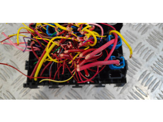   Pojistková skříňka 243805499R   Renault Captur II 2021