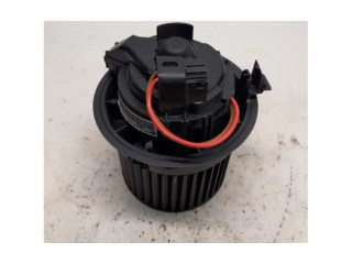 Вентилятор печки    272100975R, N109038B   Dacia Duster