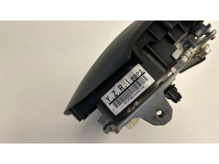 Подушка безопасности водителя XLFW99H4ACV Mazda 3 II