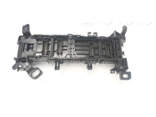 Pojistková skříňka Řídící jednotka BSM A2465400240   Mercedes-Benz GLA W156 2014