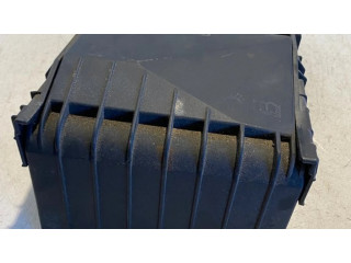 Крышка блока предохранителей 1K0937132F, 014189871 Audi A3 S3 8P