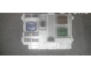 Блок предохранителей    Volvo V70    