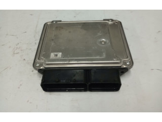 Řídící jednotka 03L906018JG Audi A5 Sportback 8TA 2013