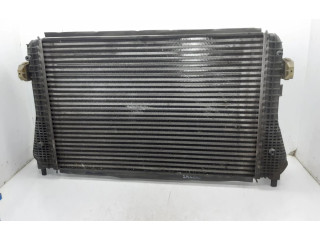 Интеркулер 3C0145805P Volkswagen Golf VI