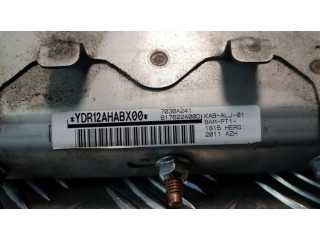 Подушка безопасности для колен 7030A241 Mitsubishi ASX