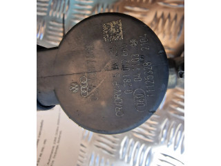 Vstřikovací lišta 057130763H, 057130764B Audi A8 S8 D3 4E