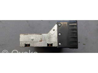 Блок управления климат-контролем 071742 Saab 9000 CS