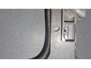 Кнопки рулевого колеса