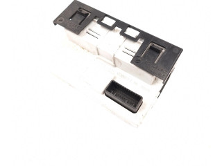 Дисплей    8200350498A, 216759961   Renault Megane II