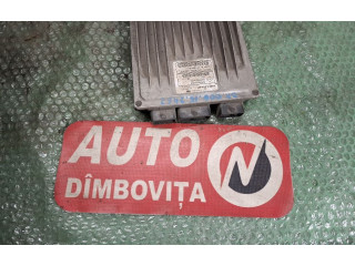 Блок управления двигателя 8200513058, DA006152462   Dacia Logan I