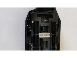   Pojistková skříňka 9316568   BMW X5 F15 2015