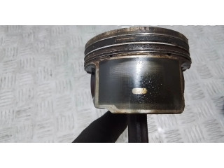 Píst Volvo S80 B5254T10