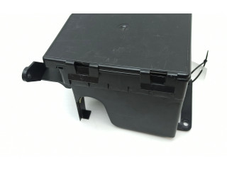 Блок предохранителей GJA3890AE, GJA3892AA Jaguar XJ X308