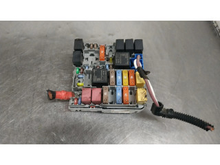 Блок предохранителей 51827977 Fiat Grande Punto