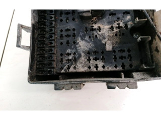 Pojistková skříňka 4433967 Saab 9000 CS 1994