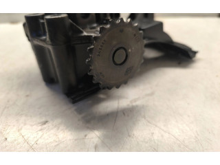 Масляный насос   8200345757  Renault Trafic III (X82) 