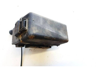   Pojistková skříňka 7154ya1   Lexus GS 300 350 430 450H 2007