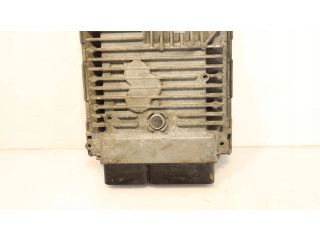 Блок управления двигателем Блок управления 5WP42686AA Skoda Fabia Mk2 (5J)