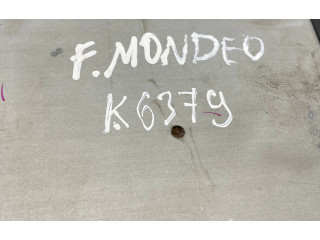 Радио/ проигрыватель CD/DVD / навигация