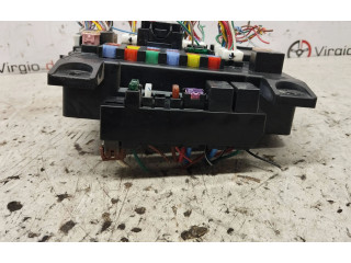 Блок предохранителей Mitsubishi Outlander