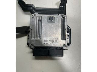 Блок управления двигателя 391102FBB6, EDC17C57   KIA Sorento