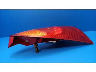 Задний фонарь левый 1M5113404A Ford Focus 1998-2004 года