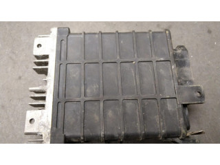 Řídící jednotka 028000711, 443907403 Audi 80 90 B3 1990