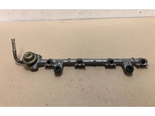 Топливная рампа    Daihatsu YRV   для двигателя K3-VE